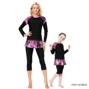 Mom and Daughter Matching Swim Wear  Set Pink/Black Color